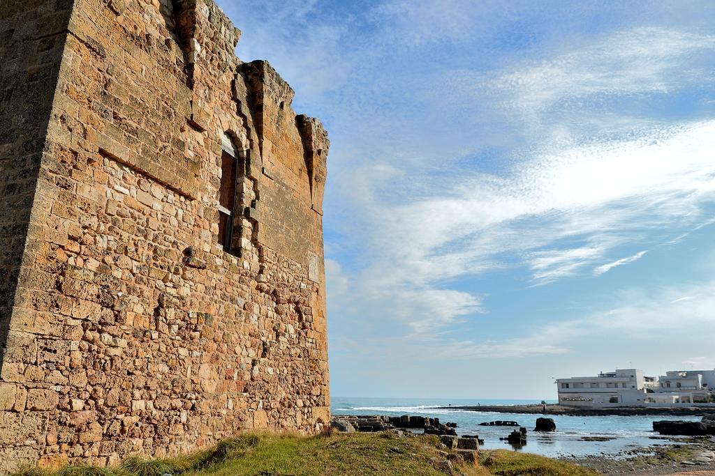 Dimora Porto Contessa Maison d'hôtes 2*